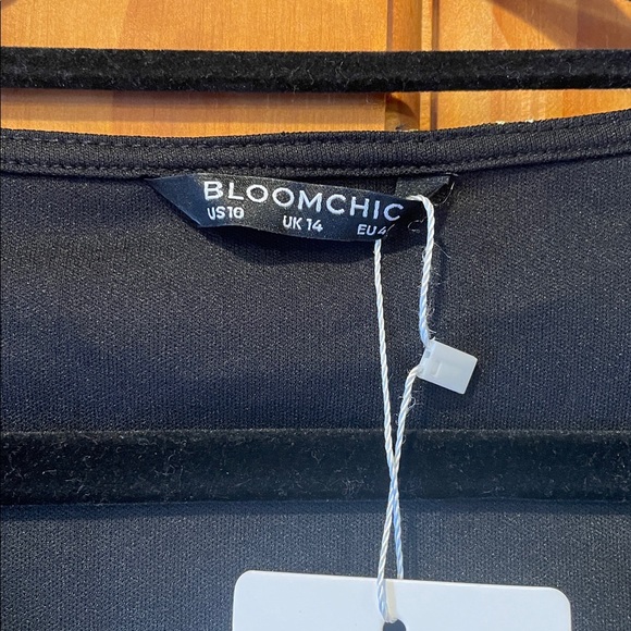 BloomChic Black and Gold Celestial Midi Dress - Picture 2 of 10